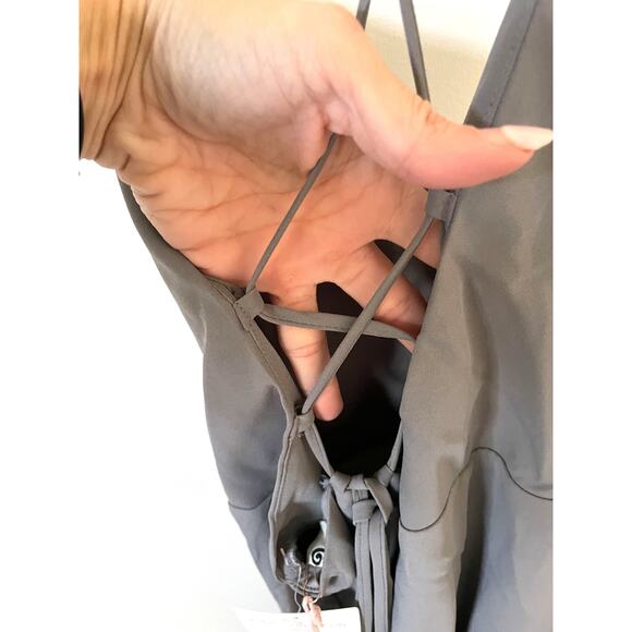 Show Me Your Mumu Tie Back Gown Maxi Dress Gray Silver Size Medium NEW - Picture 8 of 9